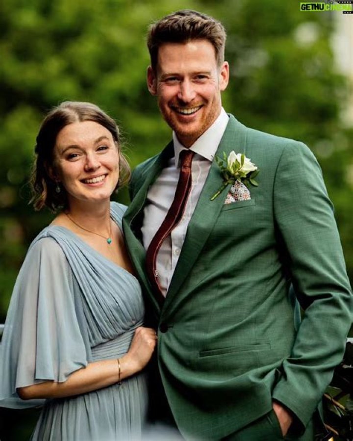 
Amy James-Kelly and Partner Dan Whittle Documented Their Most Recent Trip To Ireland 