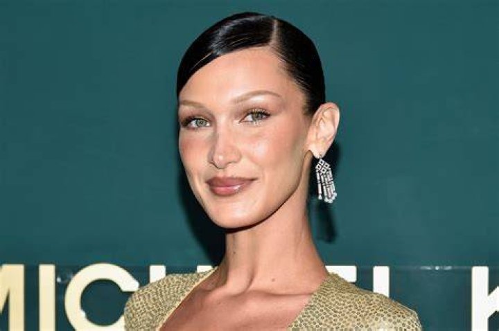 Bella Hadid Height, Weight, Net Worth, Age, Birthday, Wikipedia, Who, Nationality, Biography