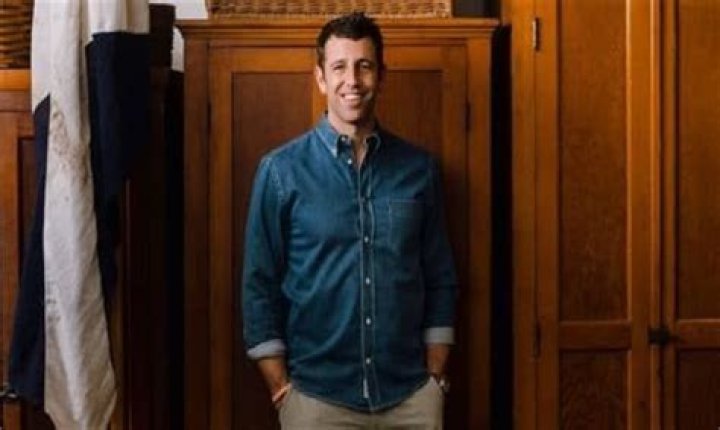 Ben Higgins Height, Weight, Net Worth, Age, Birthday, Wikipedia, Who, Nationality, Biography