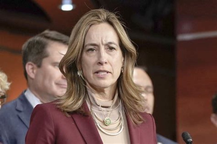
Cari Sherrill Age, Birthday, Wikipedia, Who, Nationality, Biography 