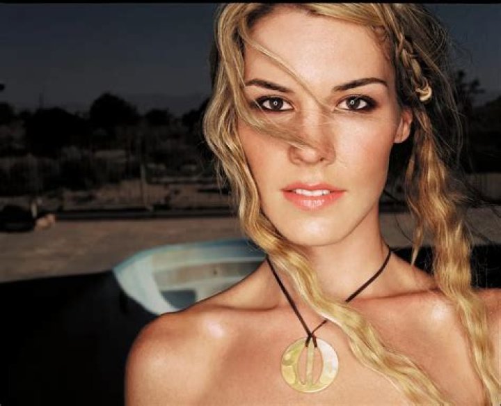 Carter Redwood Bio, Wiki, Age, Height, Wife, Children, Parents, Movies, and Net worth