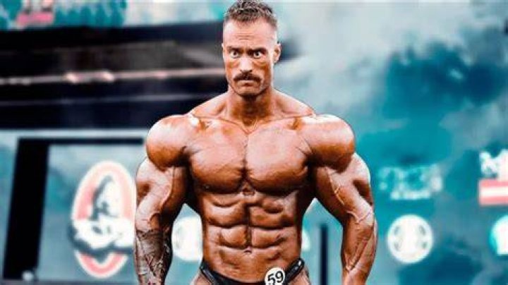 Chris Bumstead Height, Weight, Net Worth, Age, Birthday, Wikipedia, Who, Nationality, Biography