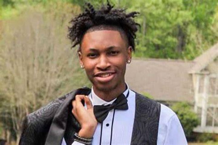 
College Student on Spring Break ID’d as 1 of 2 People Killed in Miami Beach Shootings: ‘Special Guy’ 