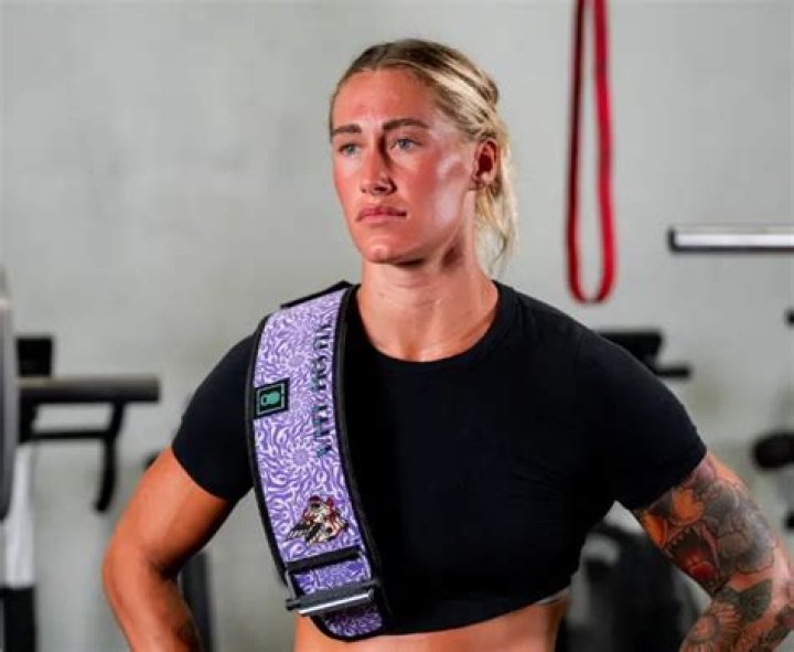 Danielle Brandon Height, Weight, Net Worth, Age, Birthday, Wikipedia, Who, Nationality, Biography