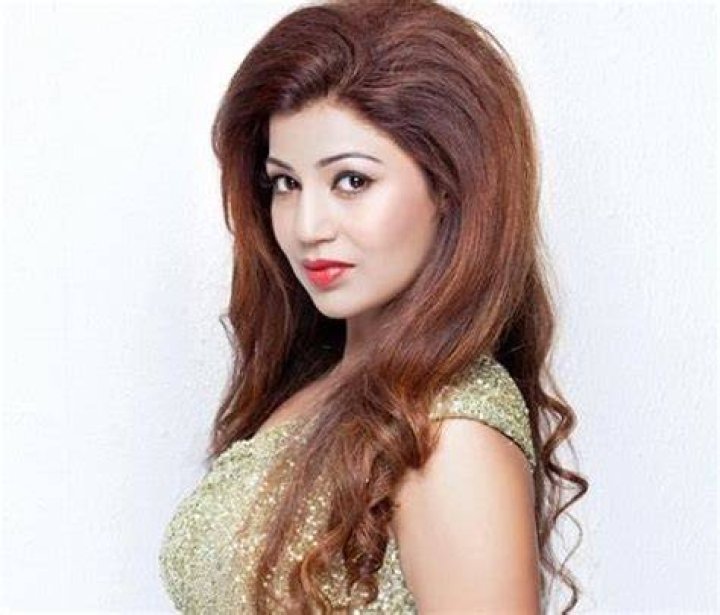 Debina Bonnerjee Height, Weight, Net Worth, Age, Birthday, Wikipedia, Who, Instagram, Biography