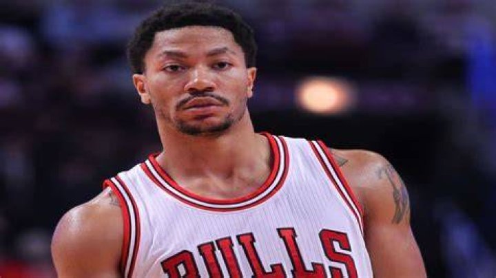 Derrick Rose Height, Weight, Net Worth, Age, Birthday, Wikipedia, Who, Nationality, Biography