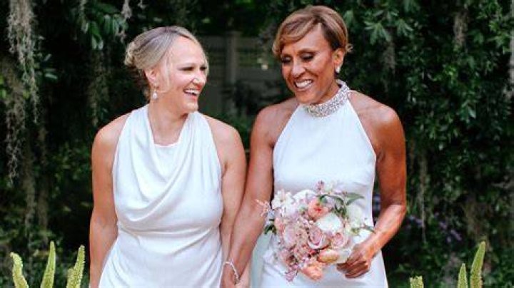 
Did Robin Roberts Get Married To Amber Laign? Wedding Glimpses on her Instagram Explained 