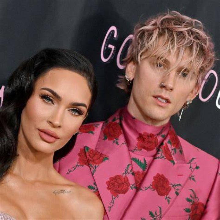 
“Don’t think you have the filing capacity”: Machine Gun Kelly responds as fiancé Megan Fox looks for a girlfriend 