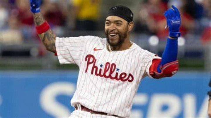 
Edmundo Sosa Height, Weight, Net Worth, Age, Birthday, Wikipedia, Who, Nationality, Biography 