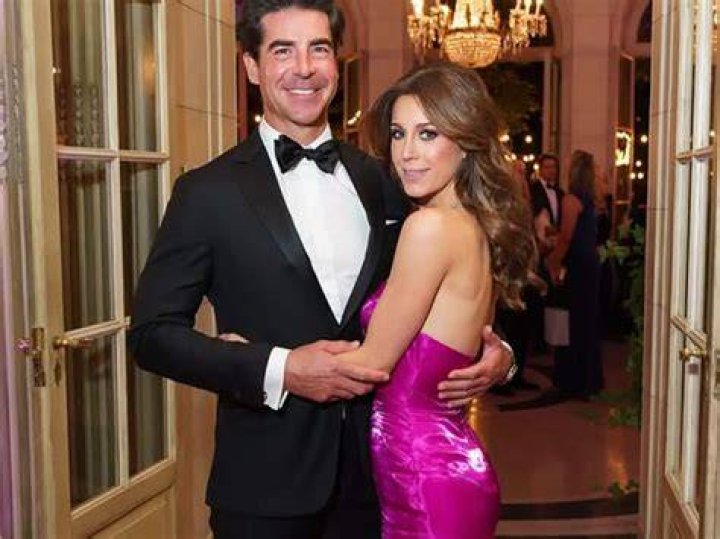 
Emma DiGiovine – Who is Fox News Jesse Watters’ Wife? Bio 