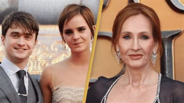 
Emma Watson Said That She Will Return To The Harry Porter Series Only If JK Rowling Is Not Involved 