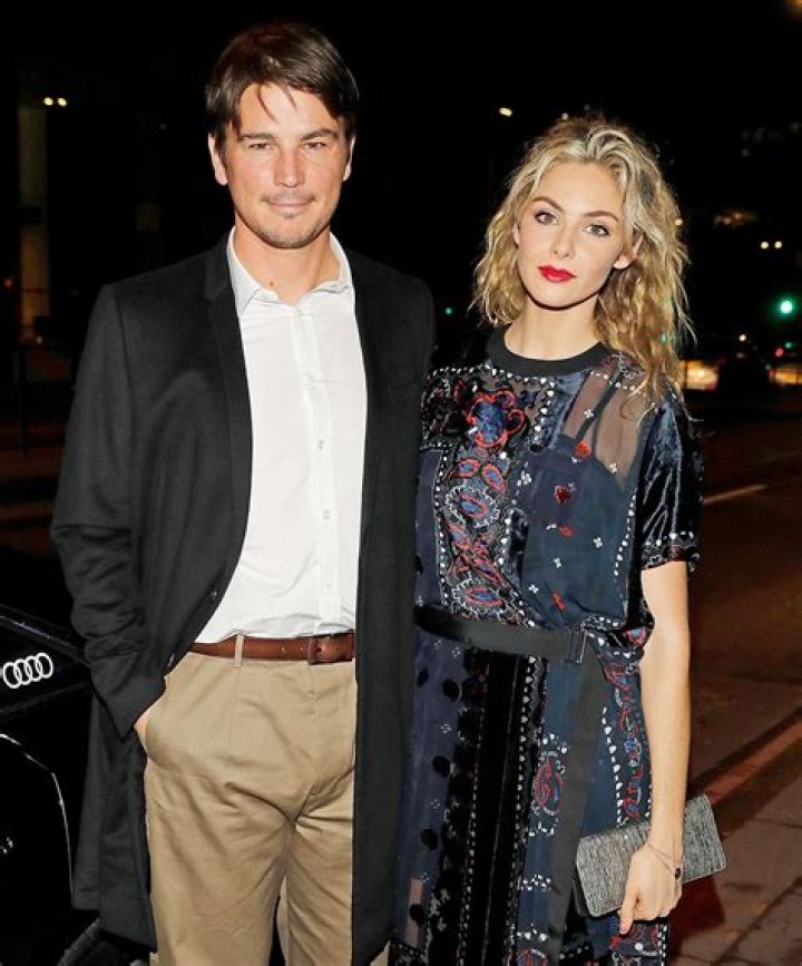 
Is Josh Hartnett still married? What is known about Josh Hartnett’s partner, Tamsin Egerton? 