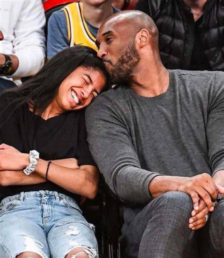 
Is Marc Lamont Hill Married to Wife? Or Dating a Girlfriend? 