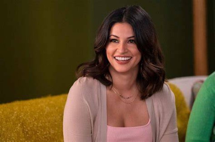 
Is Richa Moorjani From Never Have I Ever Pregnant In 2022? What We Know About The Actors’s Baby Rumors 