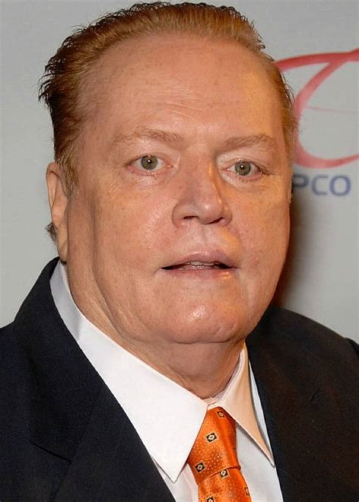 
Larry Flynt Height, Weight, Net Worth, Age, Birthday, Wikipedia, Who, Nationality, Biography 