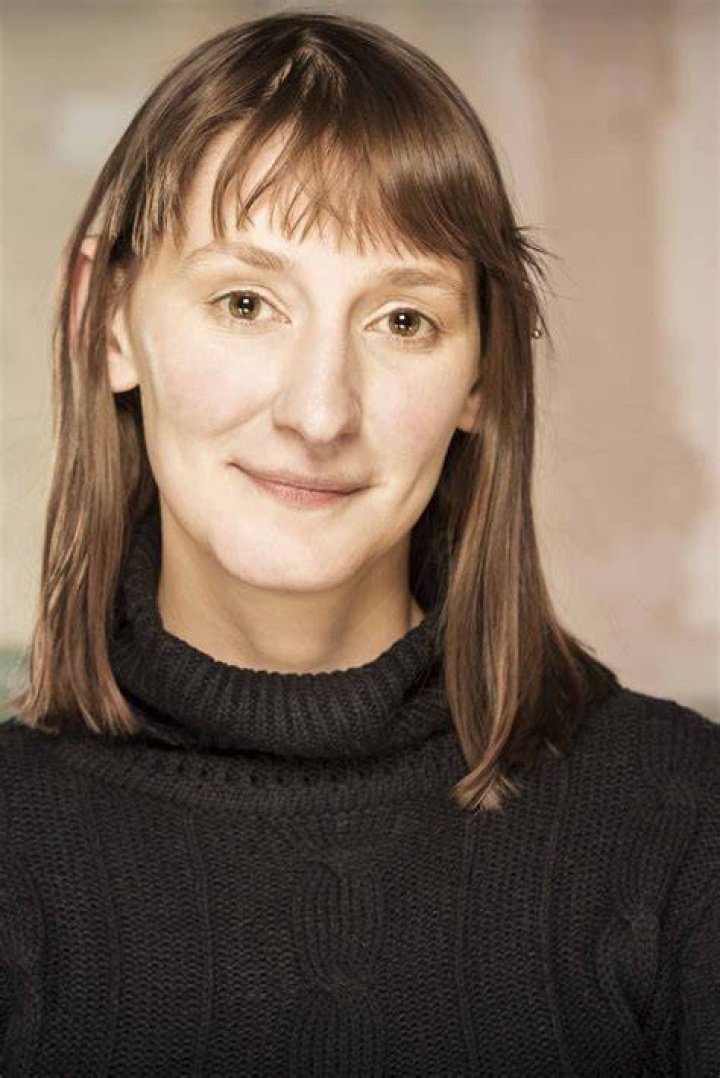 Laura Elphinstone Height, Weight, Net Worth, Age, Birthday, Wikipedia, Who, Instagram, Biography