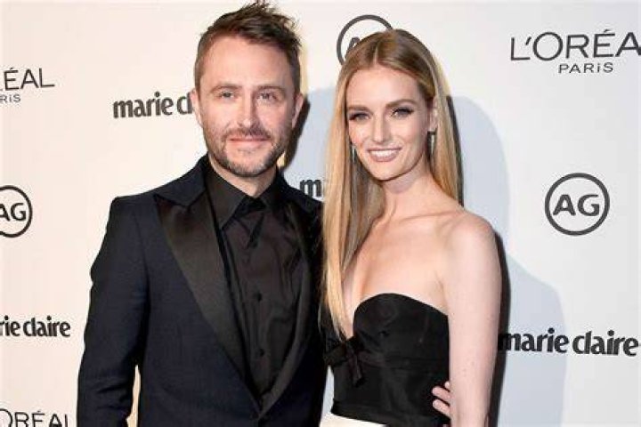 Lydia Hearst – Bio, Net Worth, Height, Facts About Chris Hardwick’s Wife