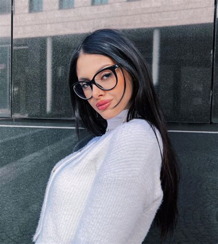 
Martina Vismara Height, Weight, Net Worth, Age, Wiki, Who, Instagram, Biography 