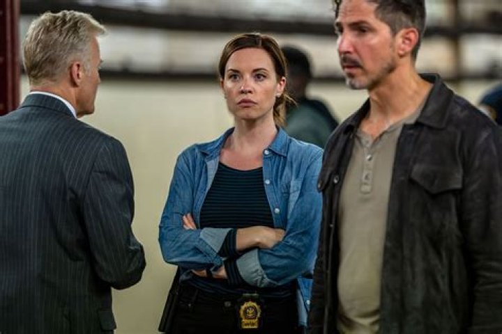 Molly Burnett Plays As A Detective Grace Muncy In “Law & Order: SVU”