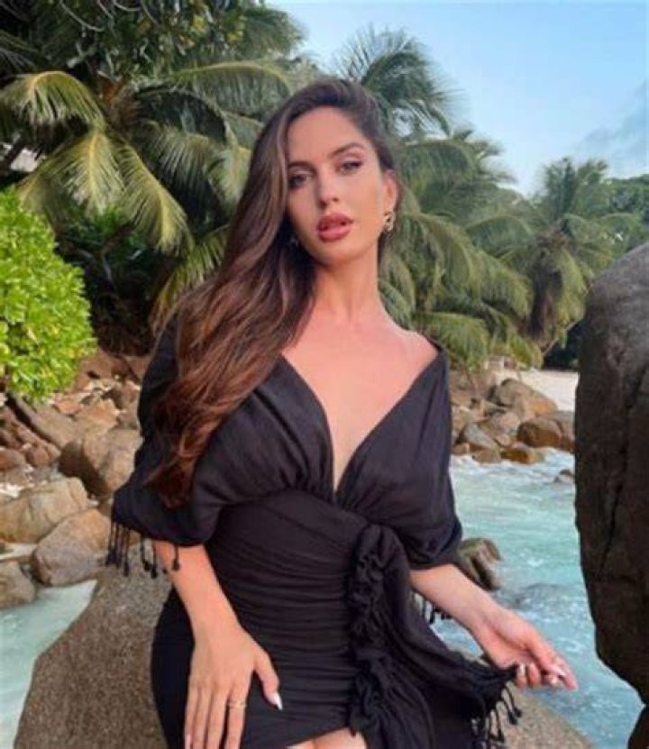 
Natalie Avni Height, Weight, Net Worth, Age, Birthday, Wikipedia, Who, Nationality, Biography 