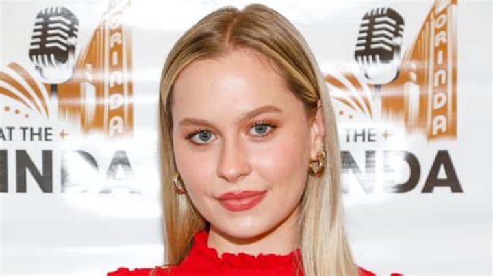 
Natasha Bure Height, Weight, Net Worth, Age, Birthday, Wikipedia, Who, Nationality, Biography 