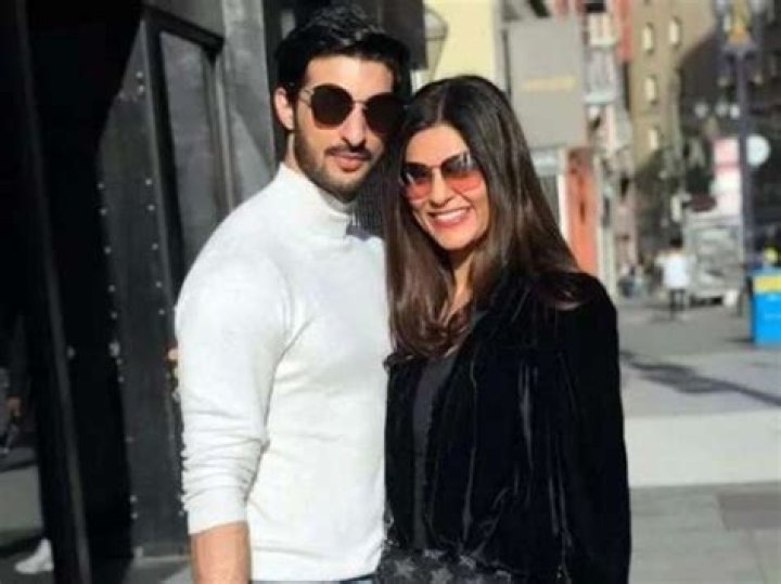 
Rohman Shawl And Sushmita Sen’s Age Difference, Why Did They Breakup? 