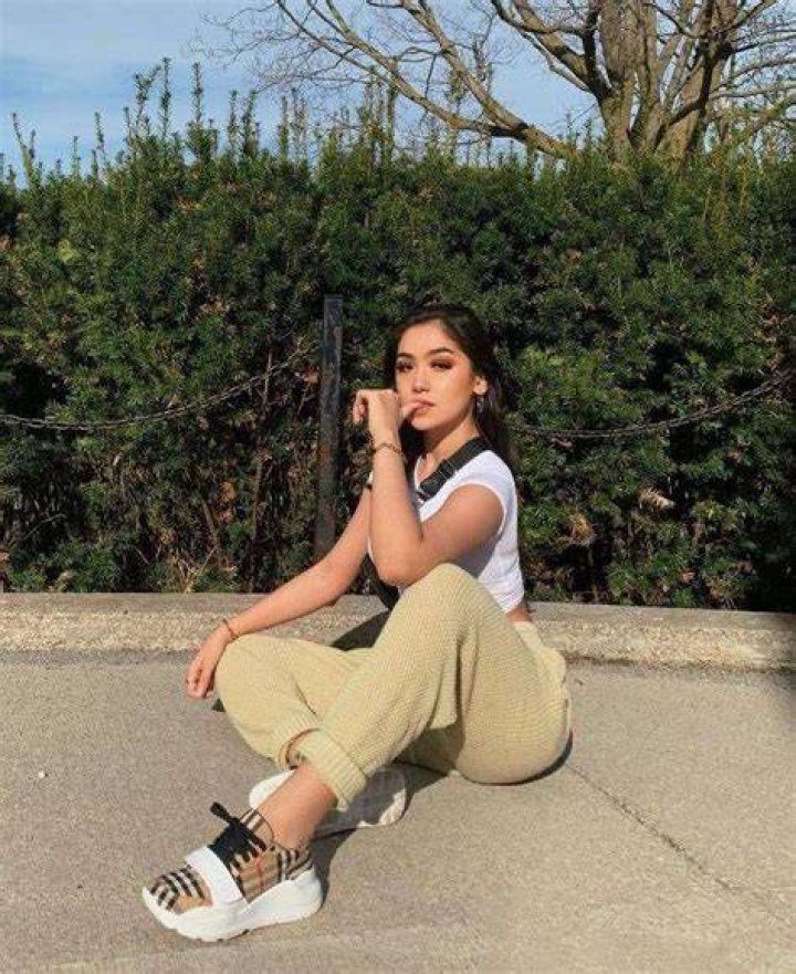 Sahar Dahi – Saharrooo Height, Weight, Net Worth, Age, Wiki, Who, Instagram, Biography
