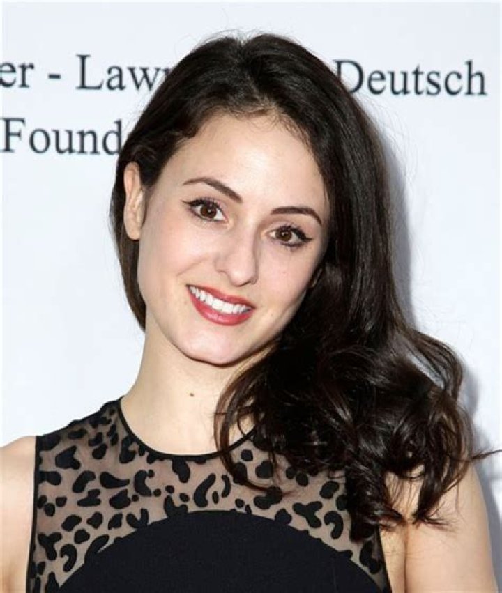 Sarah Amess Height, Weight, Net Worth, Age, Birthday, Wikipedia, Who, Nationality, Biography