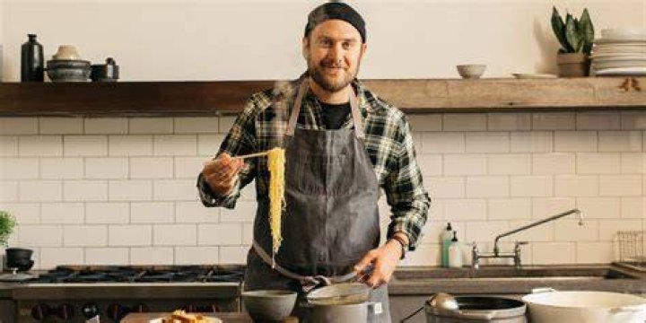 Where is Brad Leone from? Age, Height, Knife, Net Worth, Wiki