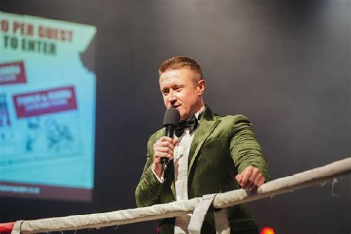Who Is Matthew MacNamara? Meet The Tv Presenter On Instagram