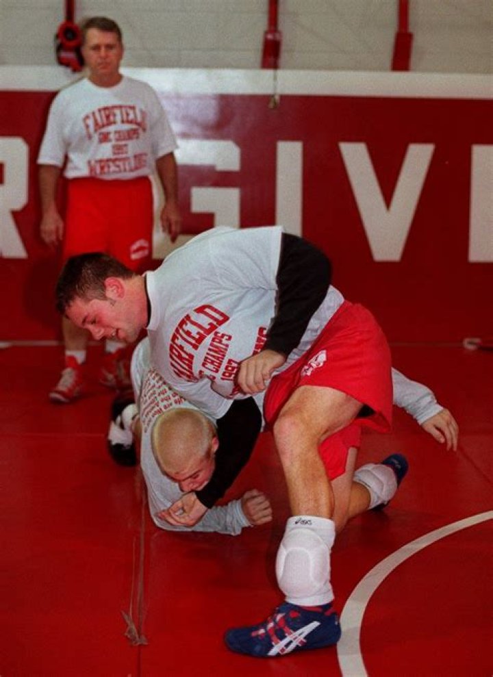 
Who Is Ron Masanek And How Did He Die? Retired Fairfield Wrestling Coach Dead At 80 