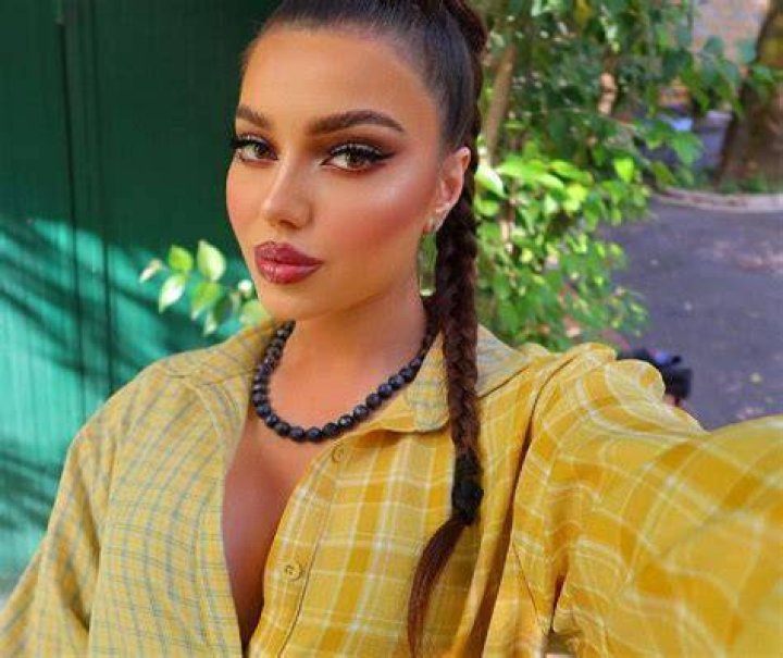 Yesenia Artavia Height, Weight, Net Worth, Age, Birthday, Wikipedia, Who, Instagram, Biography