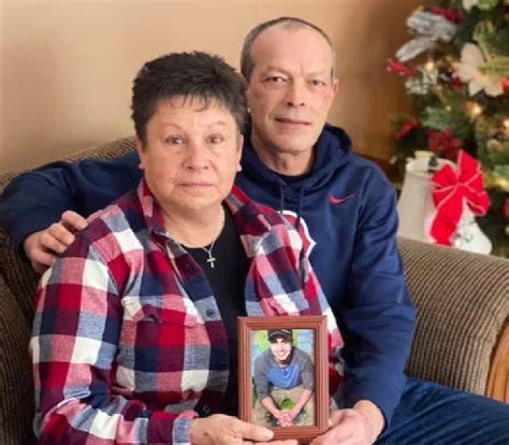 
Zack Lefave | Mother Lorna And Father Darren Fitzgerald 